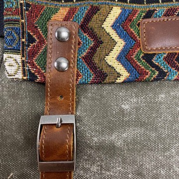 Жіноча сумка через плече Aeon з орнаментом хакі фото