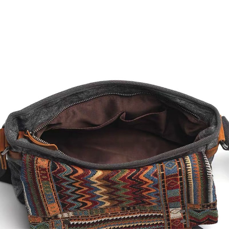 Жіноча сумка через плече Aeon з орнаментом графітова - 8 фото