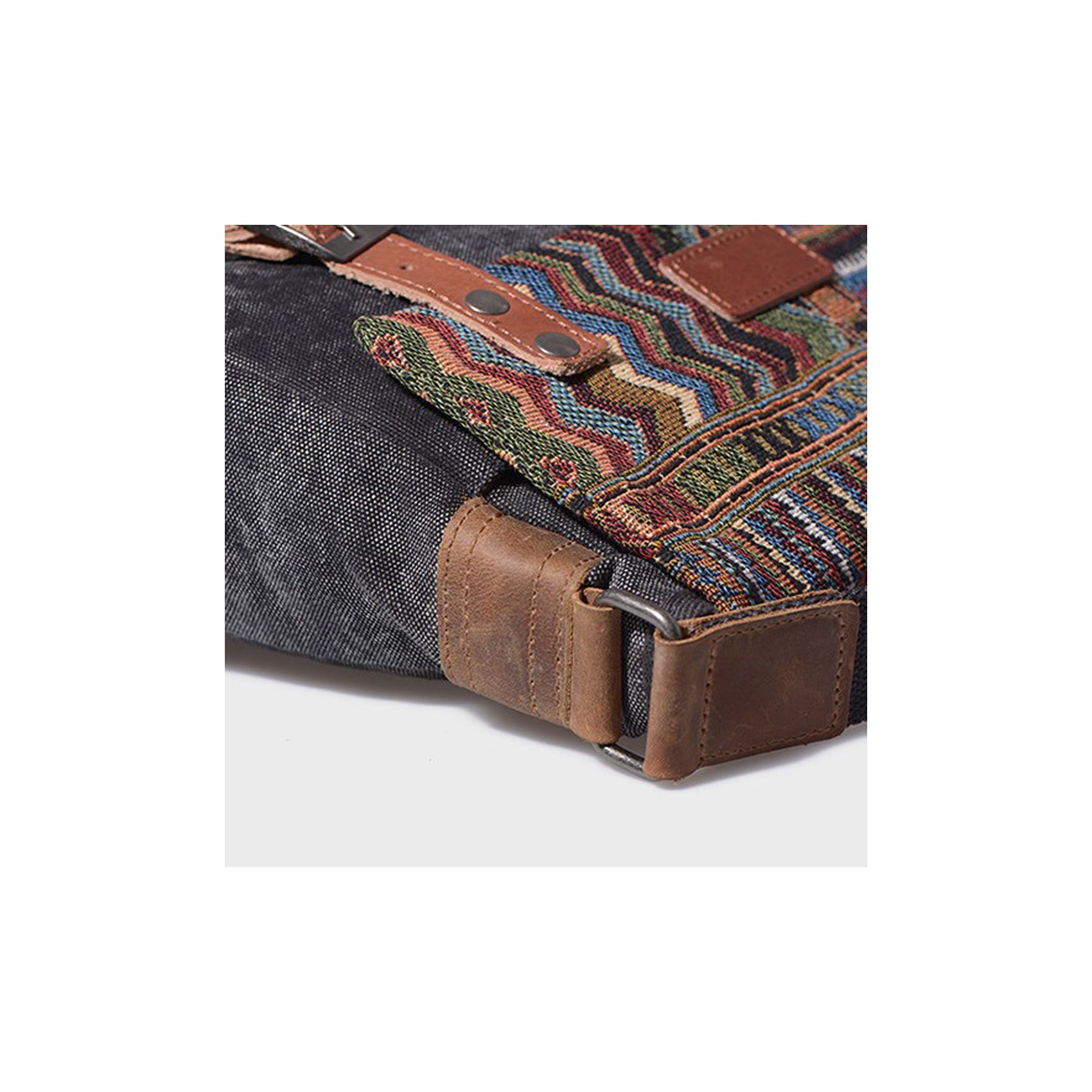 Женская сумка через плечо Aeon с орнаментом графитовая