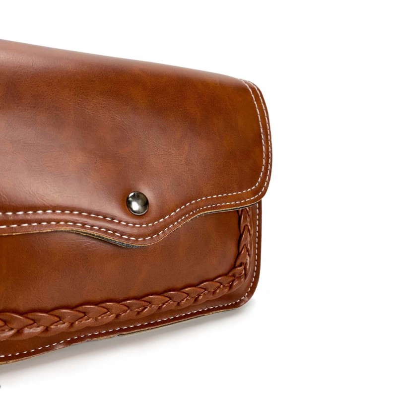 Жіноча сумка-клатч Barbara коричнева - 4 фото