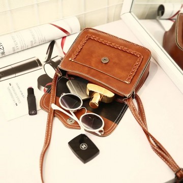 Женская сумка-клатч Barbara коричневая фото