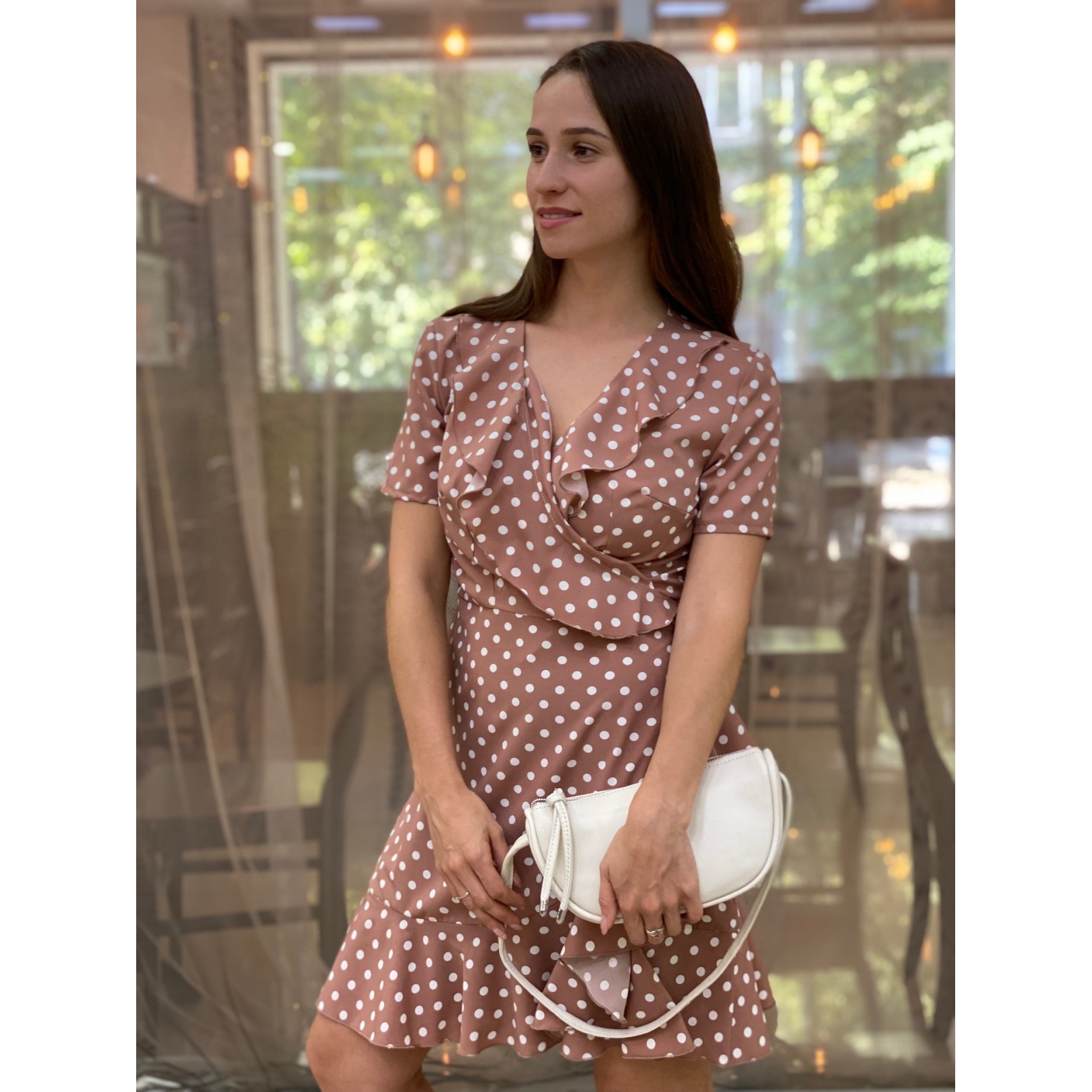 Жіноча шкіряна сумка Rebecca молочна