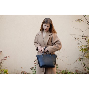 Жіноча класична сумка Wendy чорна фото