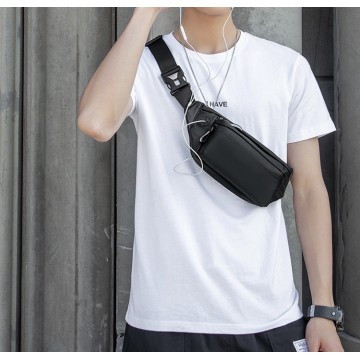 Сумка бананка на пояс черная Street фото