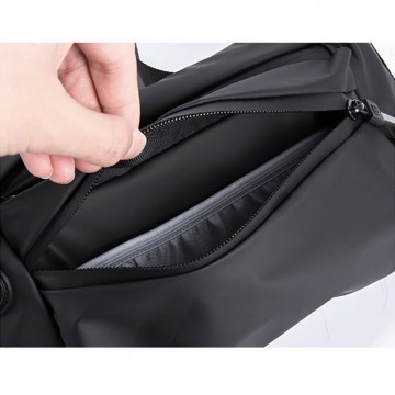 Сумка бананка на пояс чорна Street фото