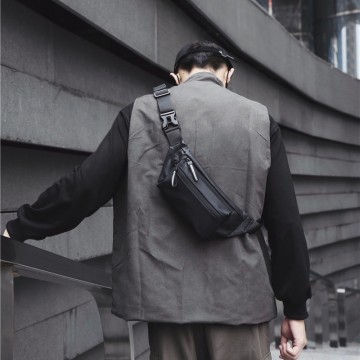 Сумка бананка на пояс чорна Street фото