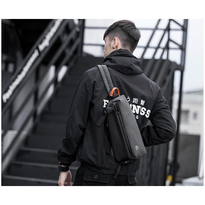 Чоловіча сумка-рюкзак слінг MY на одне плече чорна - 18 фото