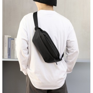 Сумка бананка на пояс чорна Vincent фото