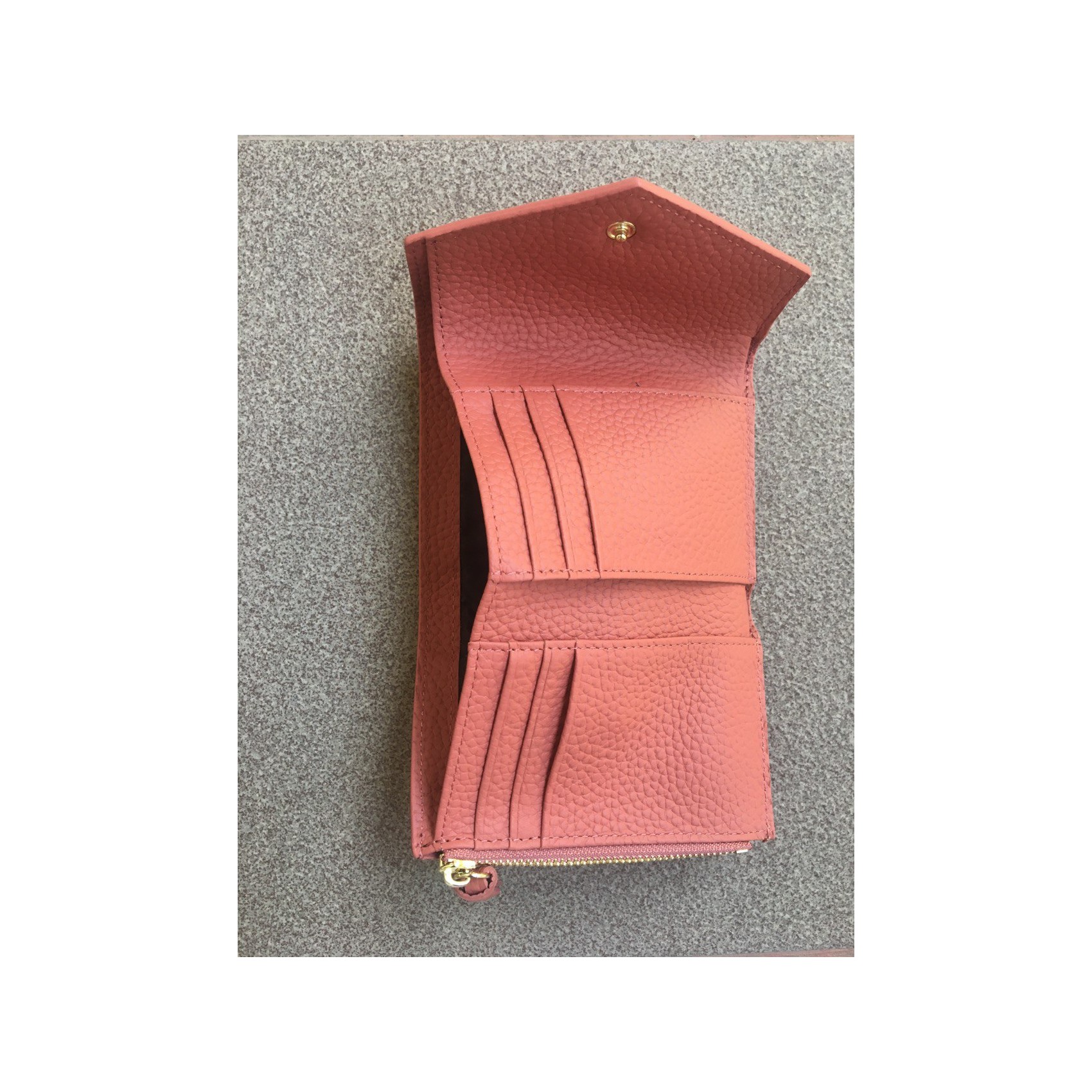 Женский кожаный кошелек Ellie коралловый