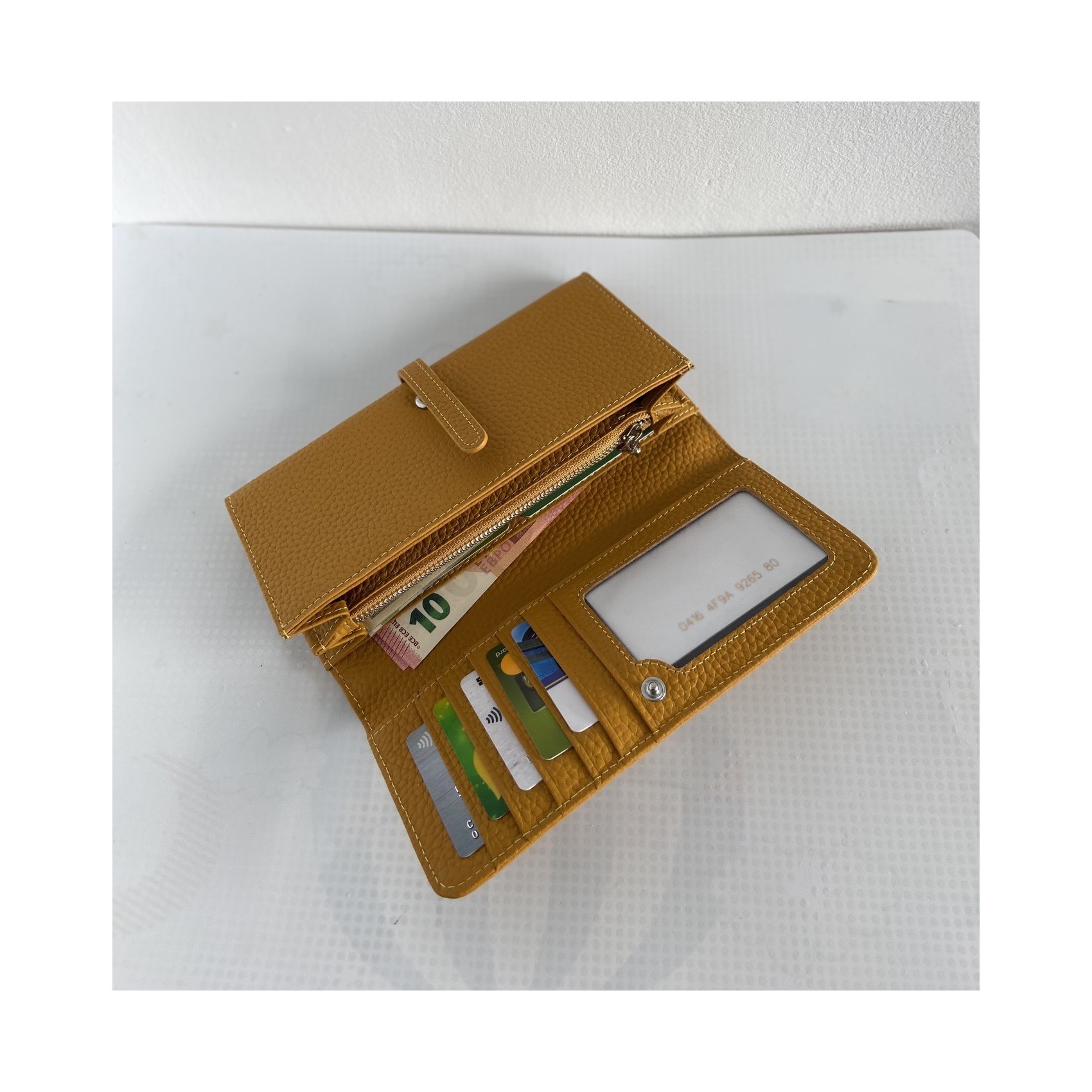 Жіночий шкіряний гаманець Vicki гірчичний