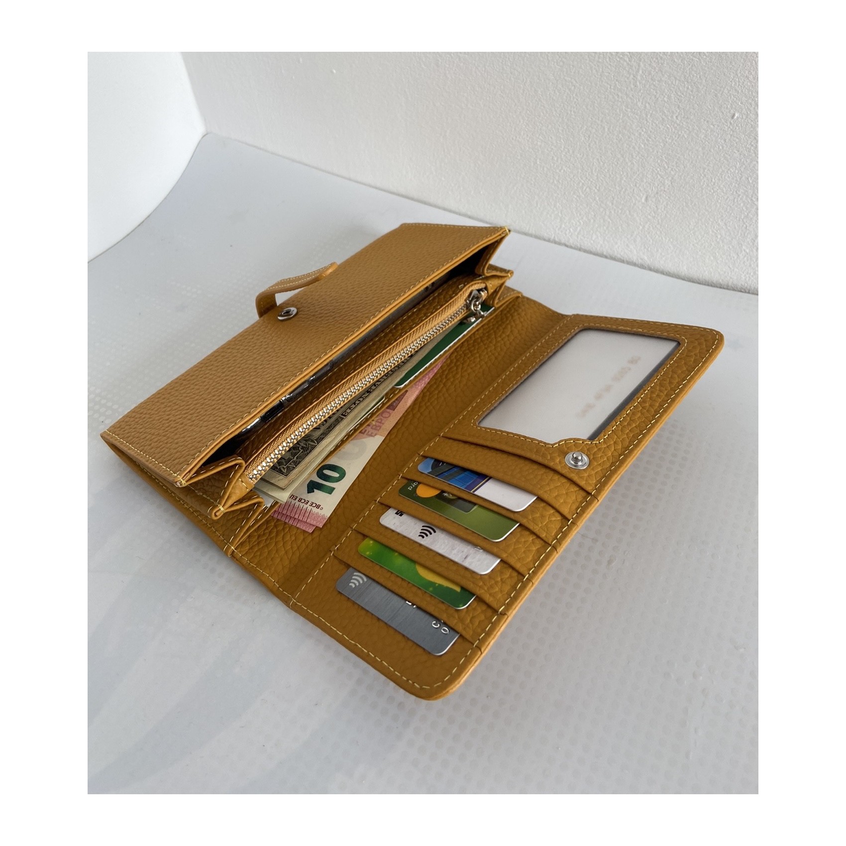 Жіночий шкіряний гаманець Vicki гірчичний