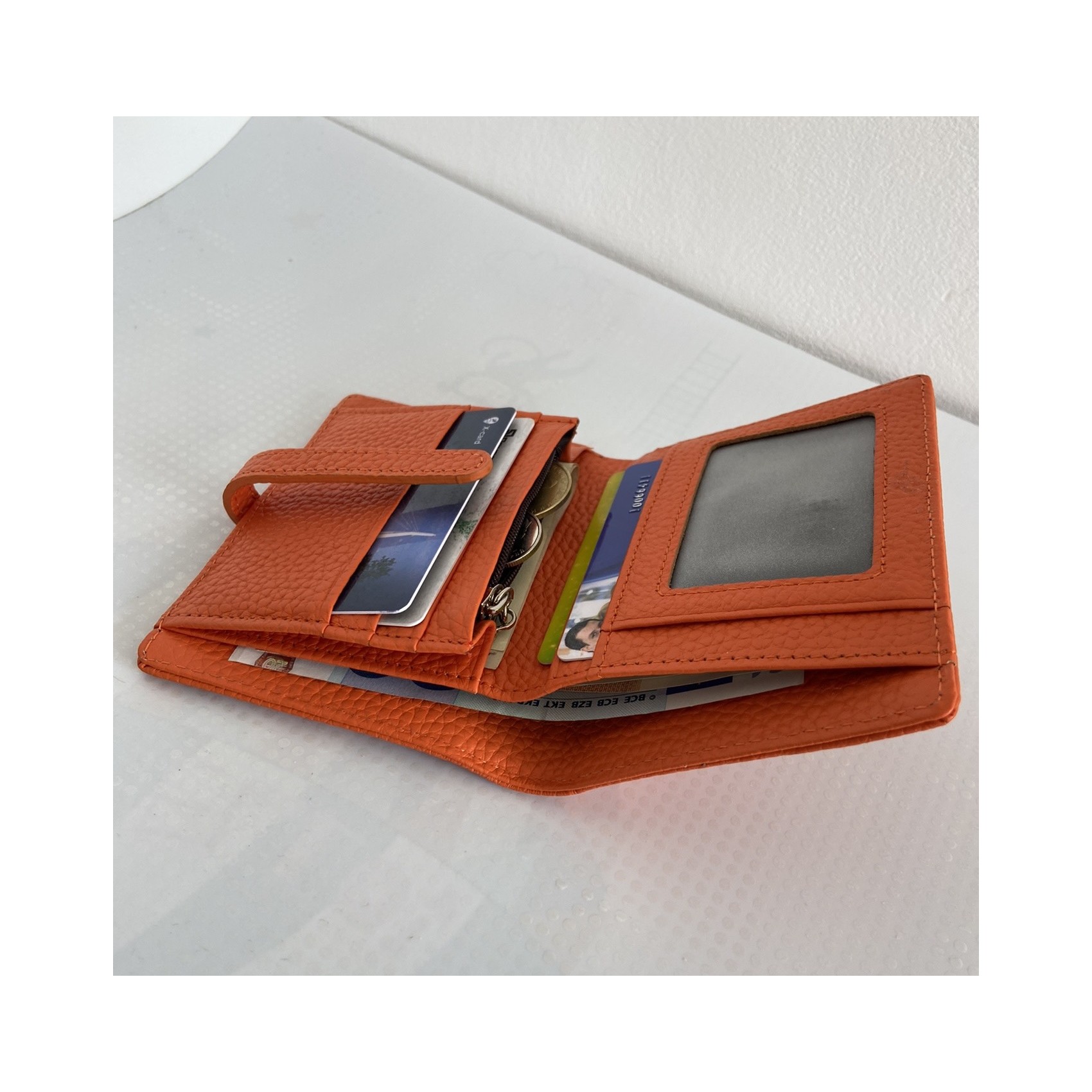 Жіночий шкіряний гаманець Annie помаранчевий