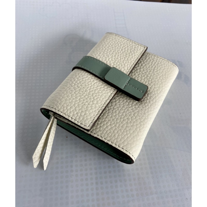 Жіночий шкіряний гаманець Rachel білий - 13 фото