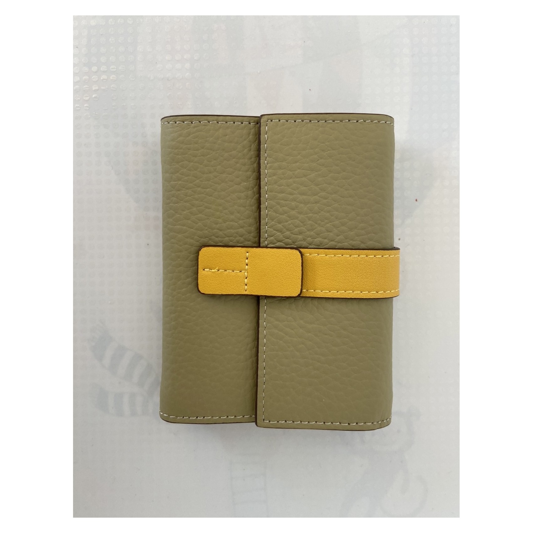 Женский кожаный кошелек Rachel фисташковый