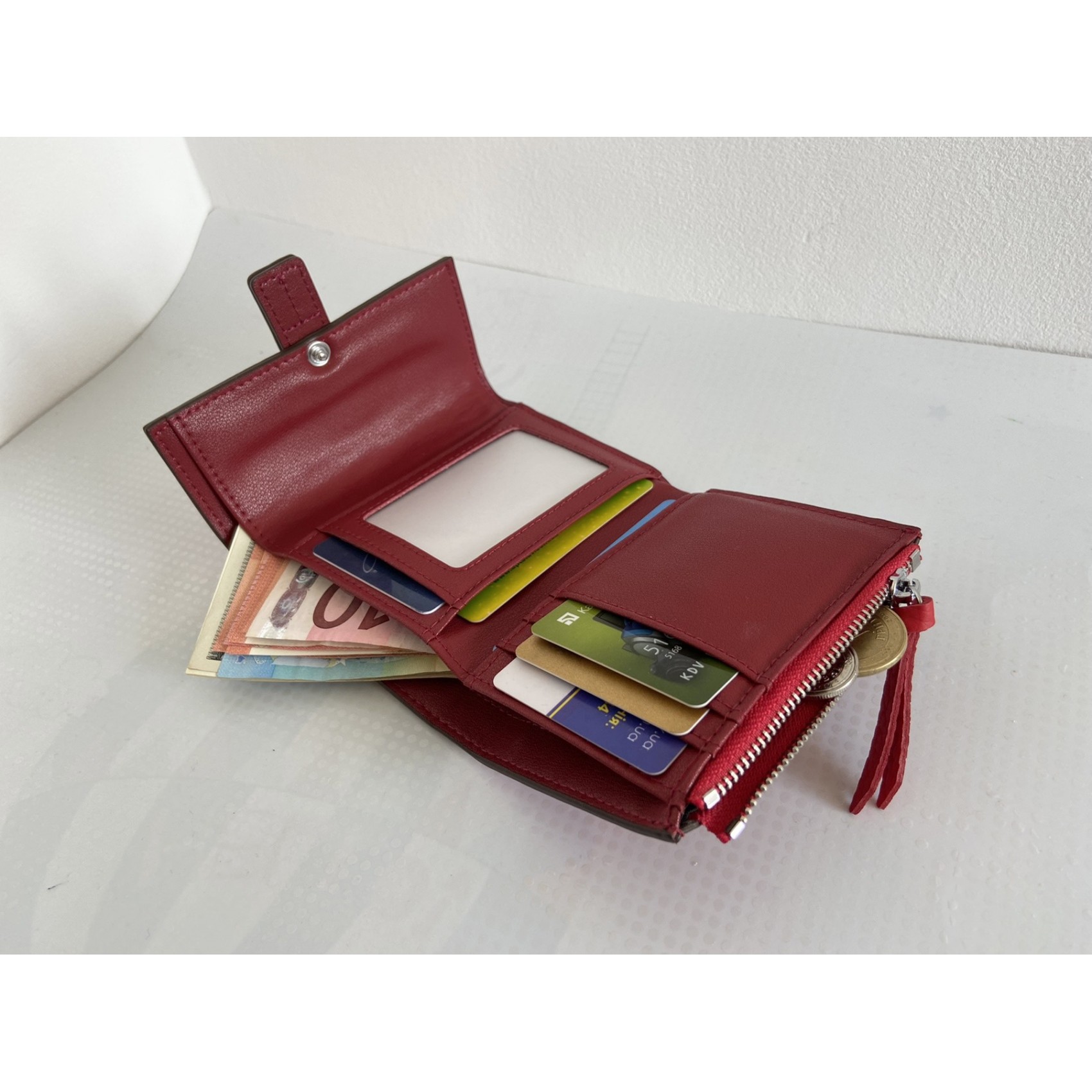 Жіночий шкіряний гаманець Rachel червоний