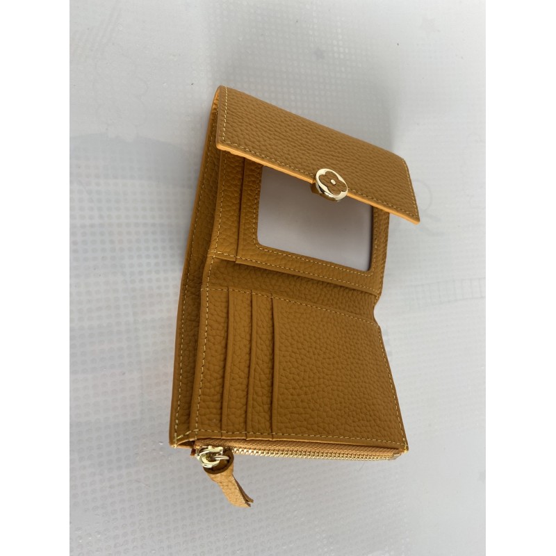 Женский кожаный кошелек Whitney горчичный - 7 фото