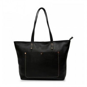 Женская кожаная сумка Carrie черная