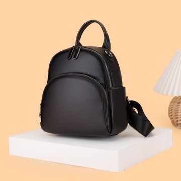 Жіночий шкіряний рюкзак Glory чорний фото