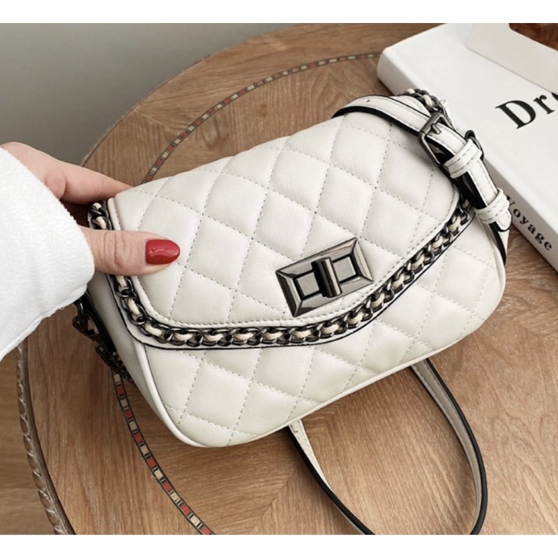 Женская сумка-клатч Beverly белая - 4 фото