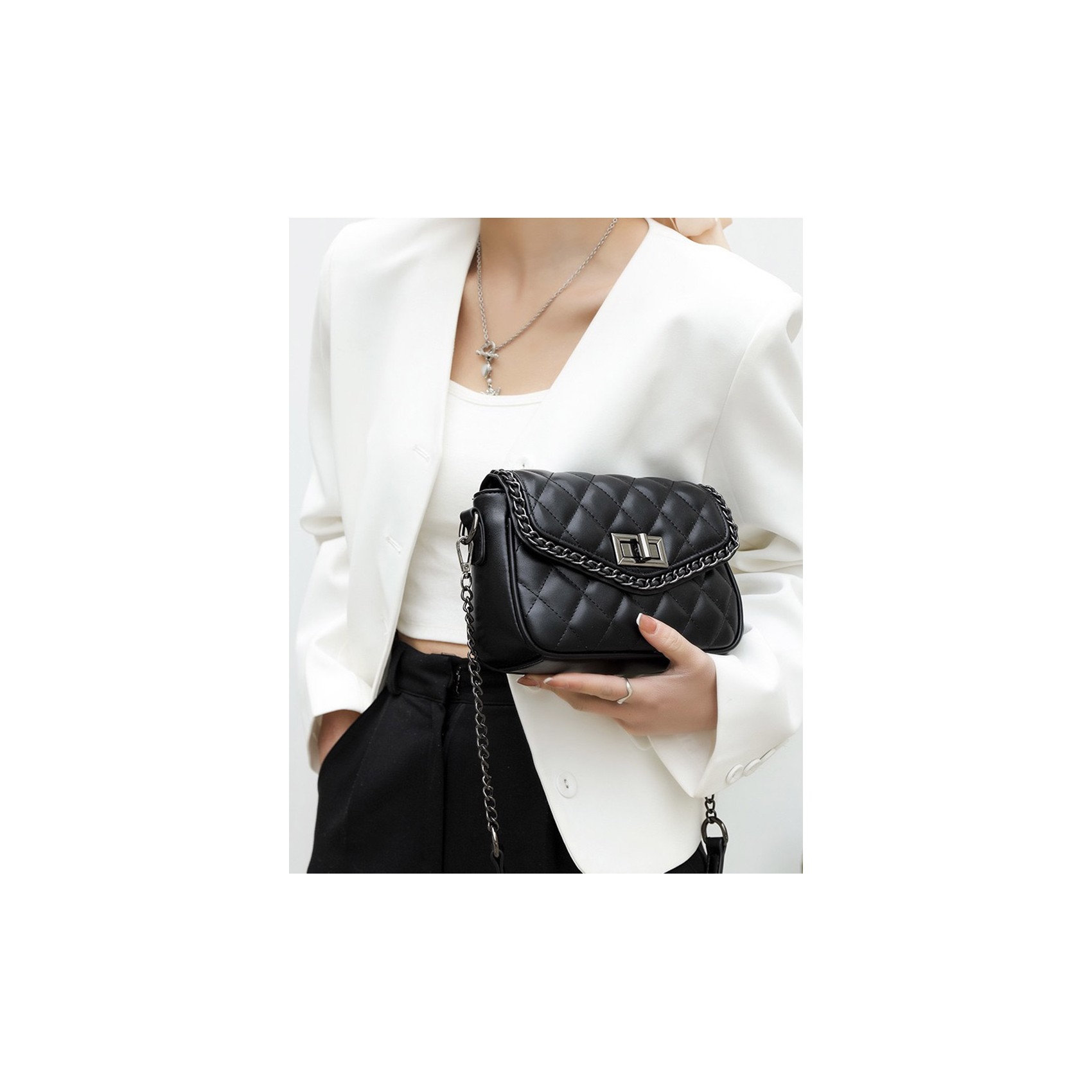 Женская сумка-клатч Beverly черная