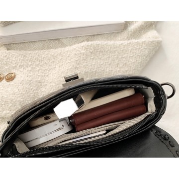 Женская сумка-клатч Beverly черная фото