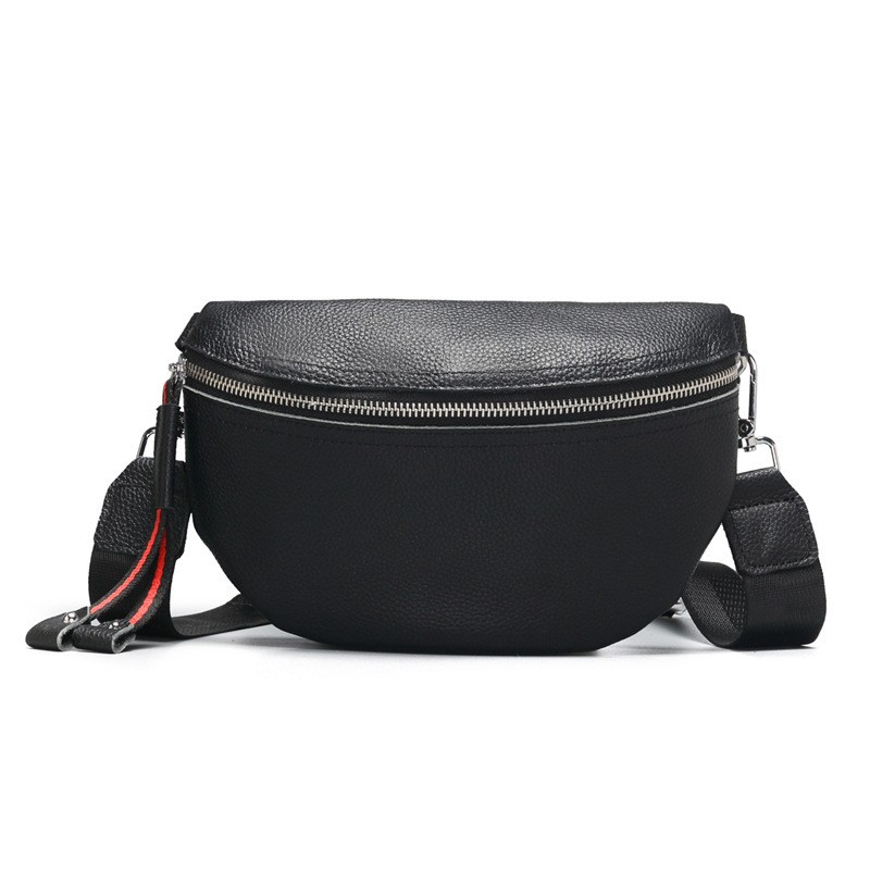 Женская кожаная сумка бананка на плечо Maureen черная