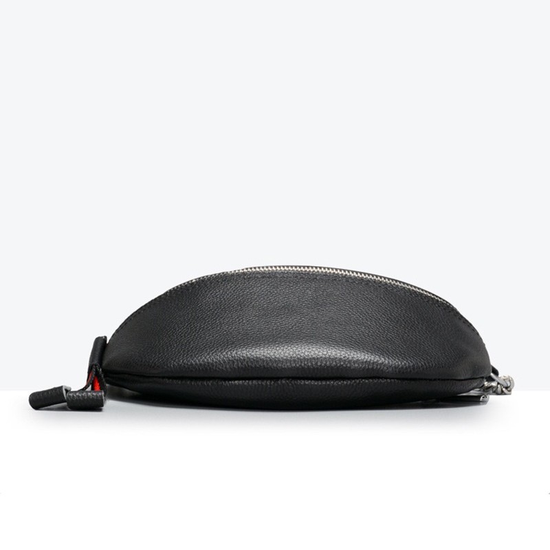 Женская кожаная сумка бананка на плечо Maureen черная - 14 фото