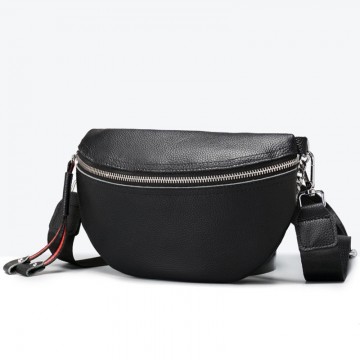 Жіноча шкіряна сумка бананка на плече Maureen чорна фото