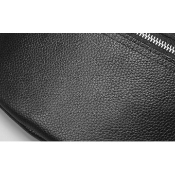 Жіноча шкіряна сумка бананка на плече Maureen чорна фото