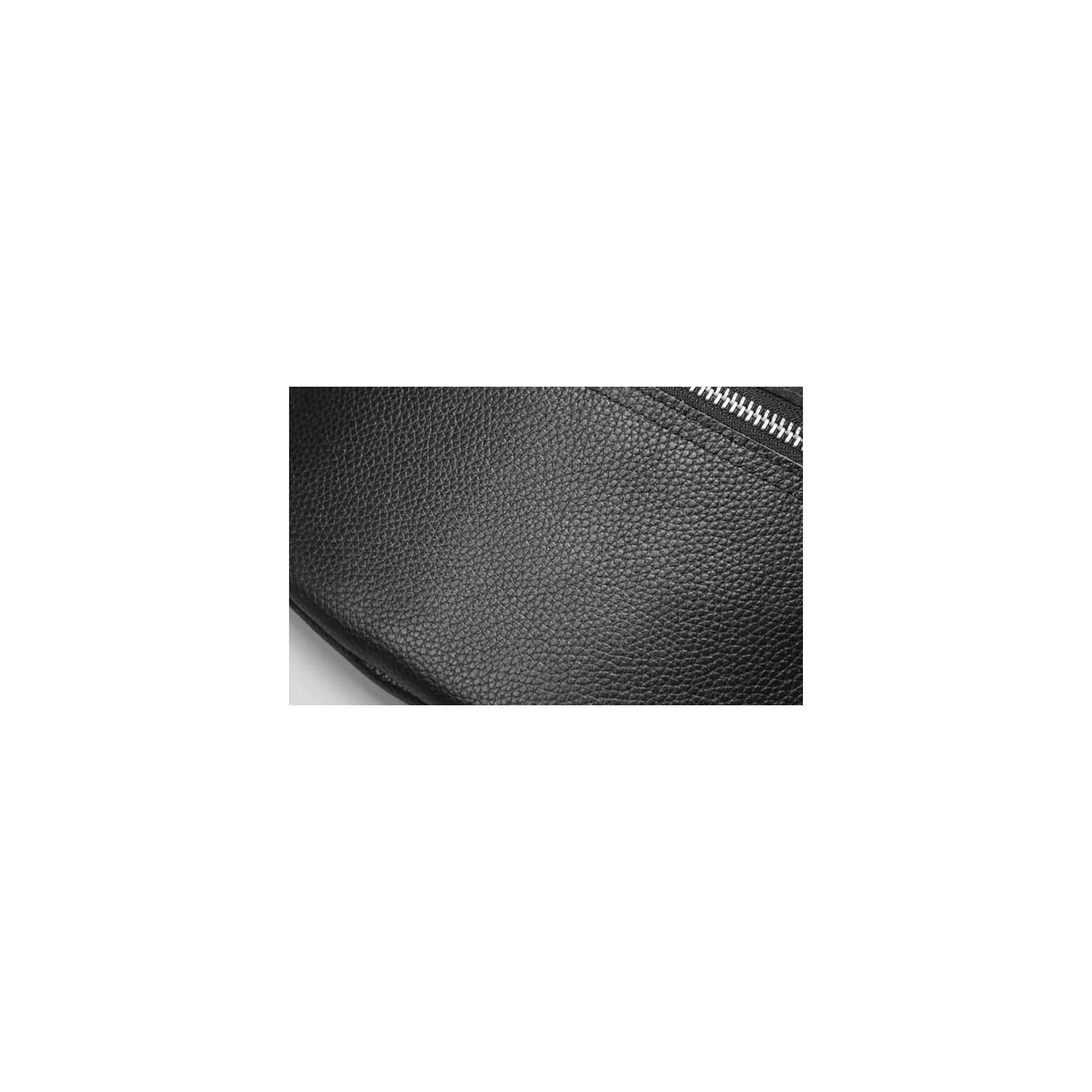 Женская кожаная сумка бананка на плечо Maureen черная