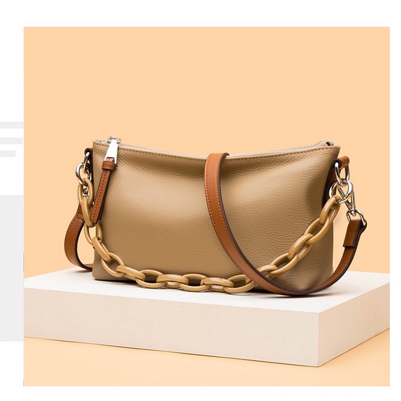 Женская кожаная сумка через плечо Molly светло-коричневая - 4 фото