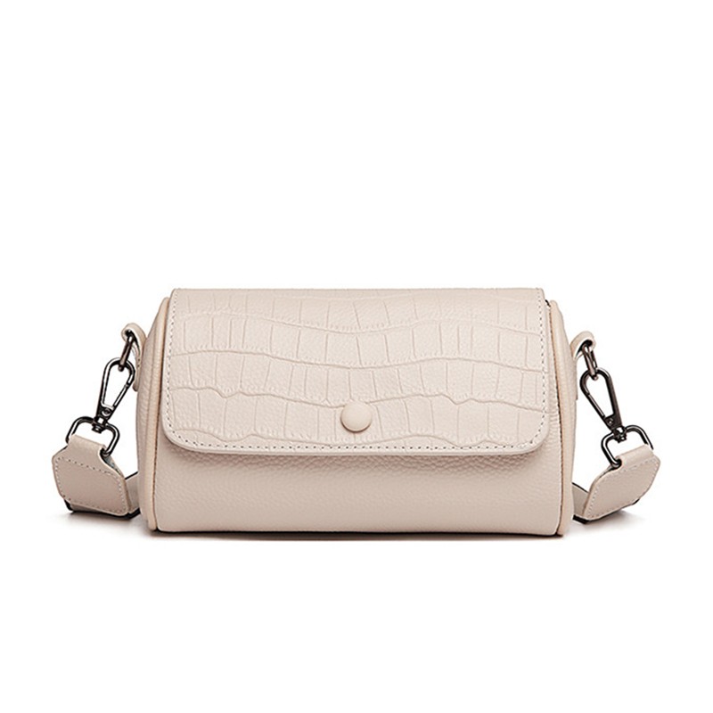 Женская кожаная сумка-клатч Alison молочная