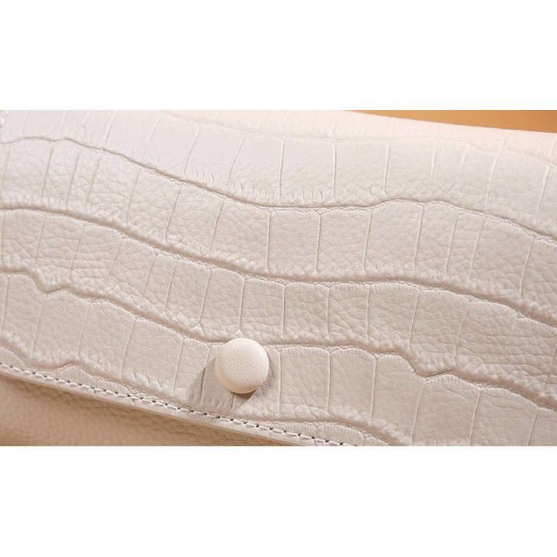 Женская кожаная сумка-клатч Alison молочная - 10 фото