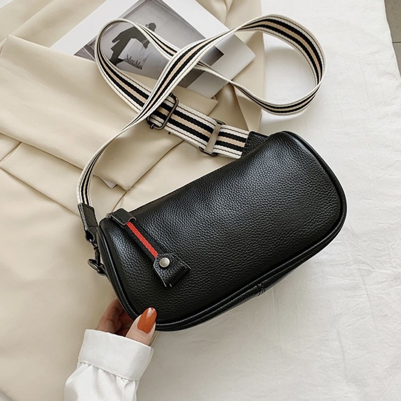 Жіноча шкіряна сумка Alice чорна - 4 фото