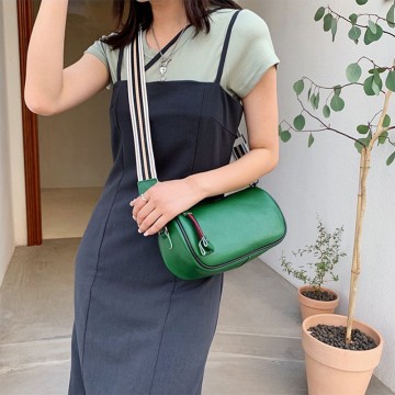 Жіноча шкіряна сумка Alice зелена фото