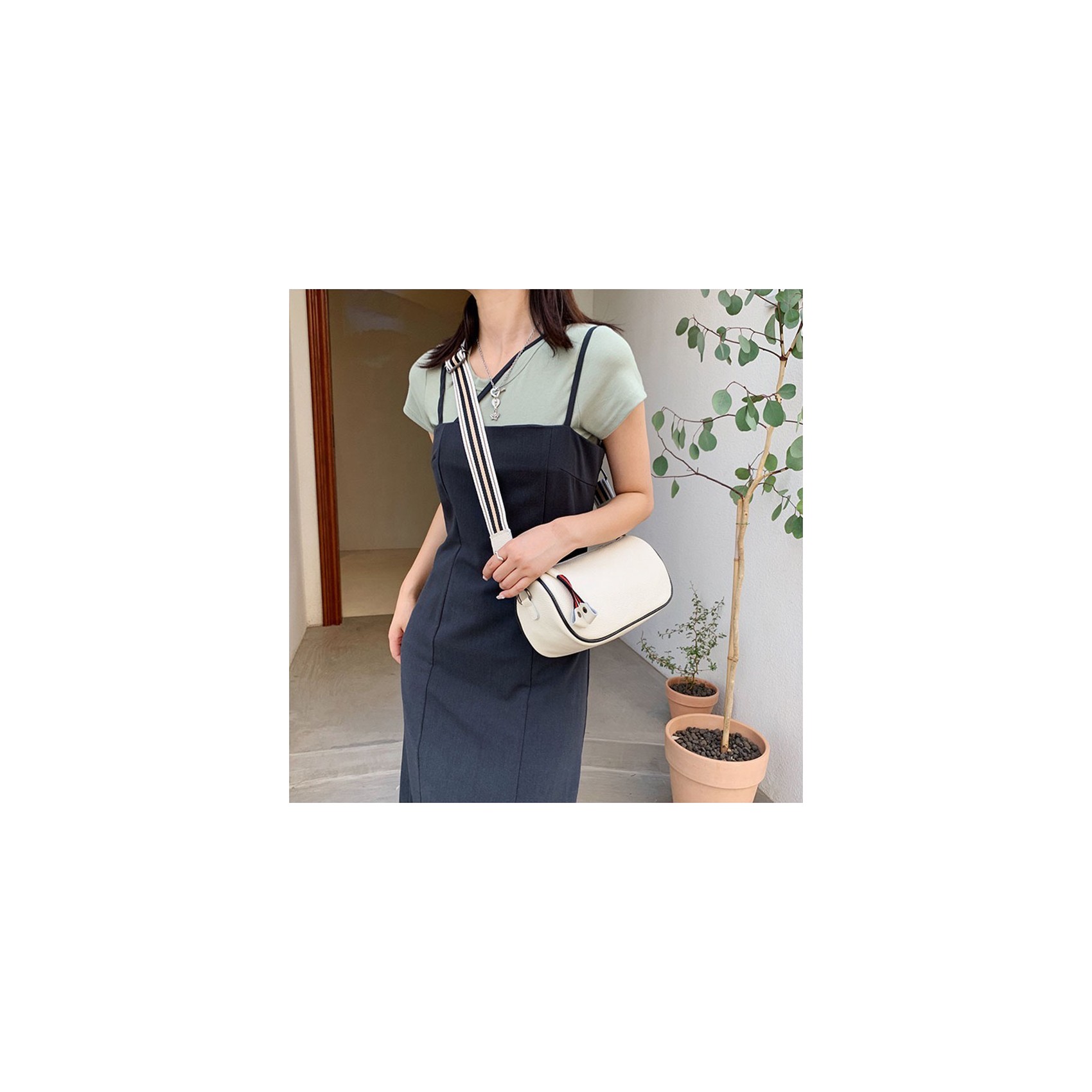 Женская кожаная сумка Alice белая