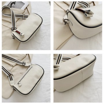 Жіноча шкіряна сумка Alice біла фото