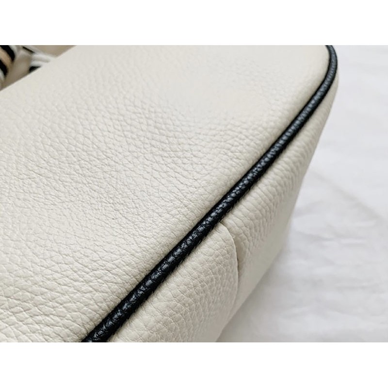 Женская кожаная сумка Alice белая - 13 фото