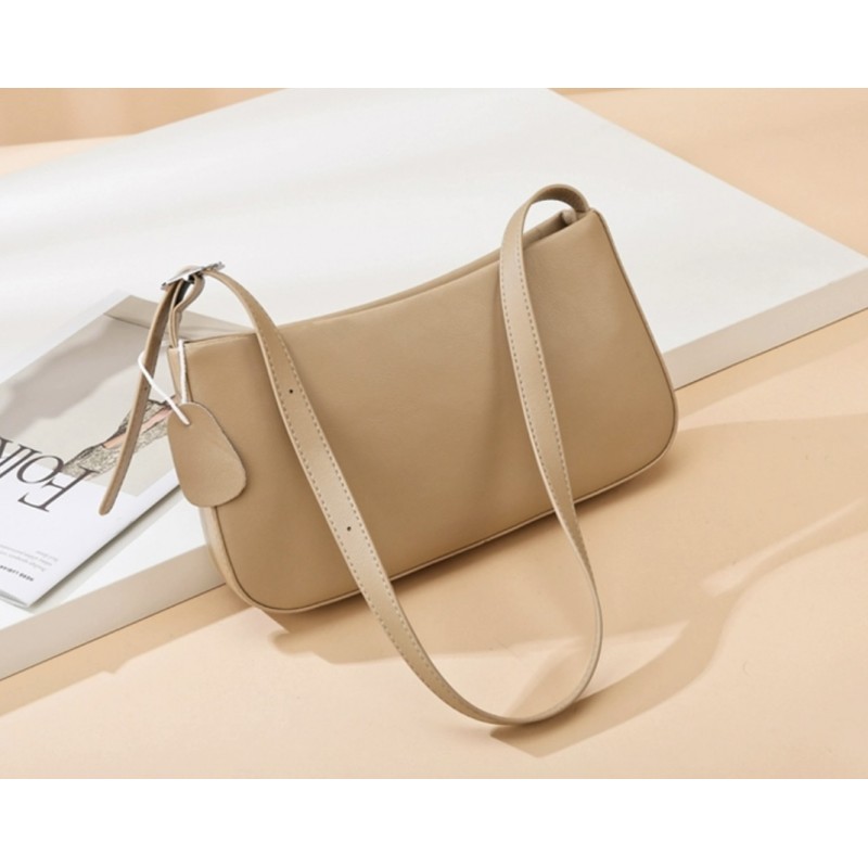 Женская кожаная сумка Julia бежевая - 2 фото