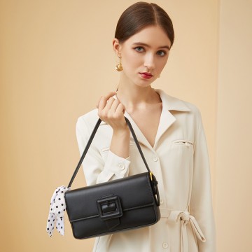 Жіноча сумка-клатч Katie чорна фото