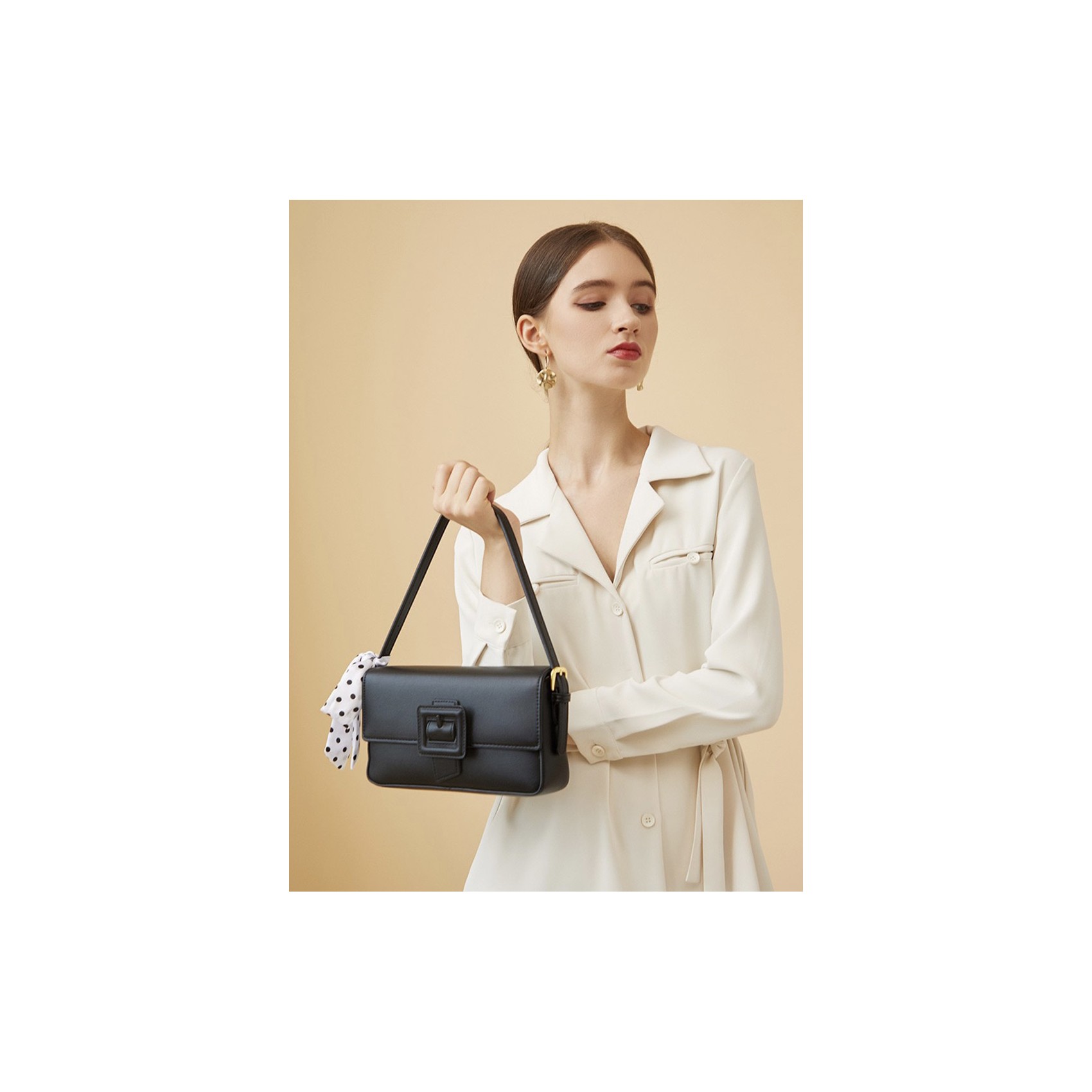 Жіноча сумка-клатч Katie чорна