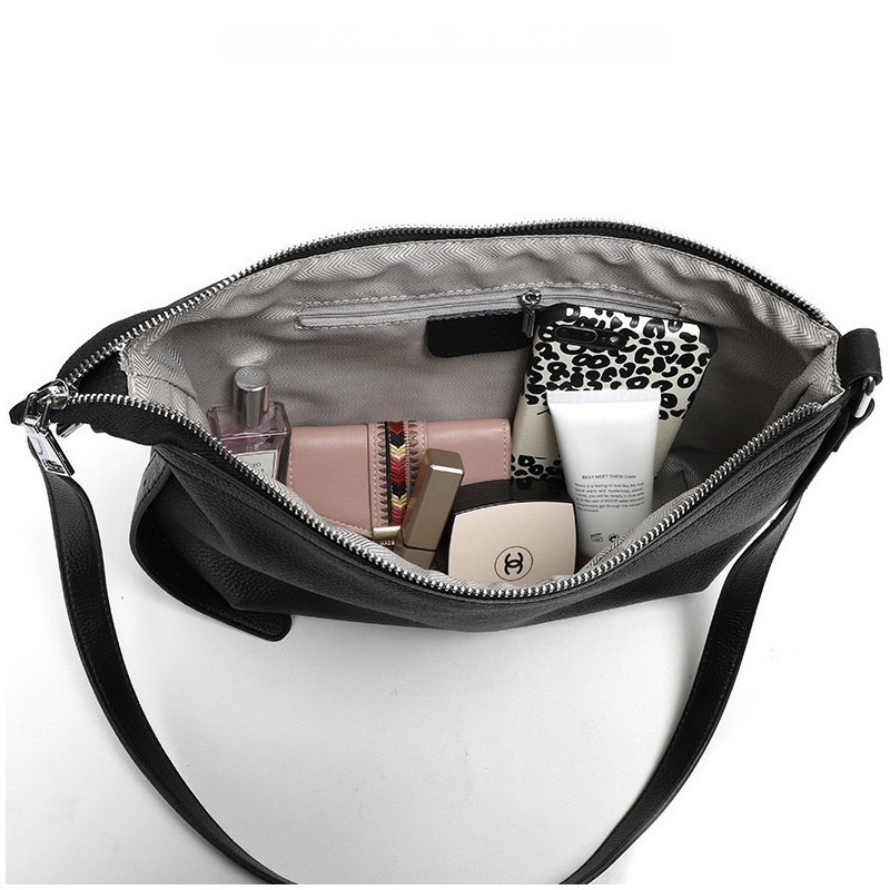 Жіноча шкіряна сумка хобо Donna чорна - 7 фото