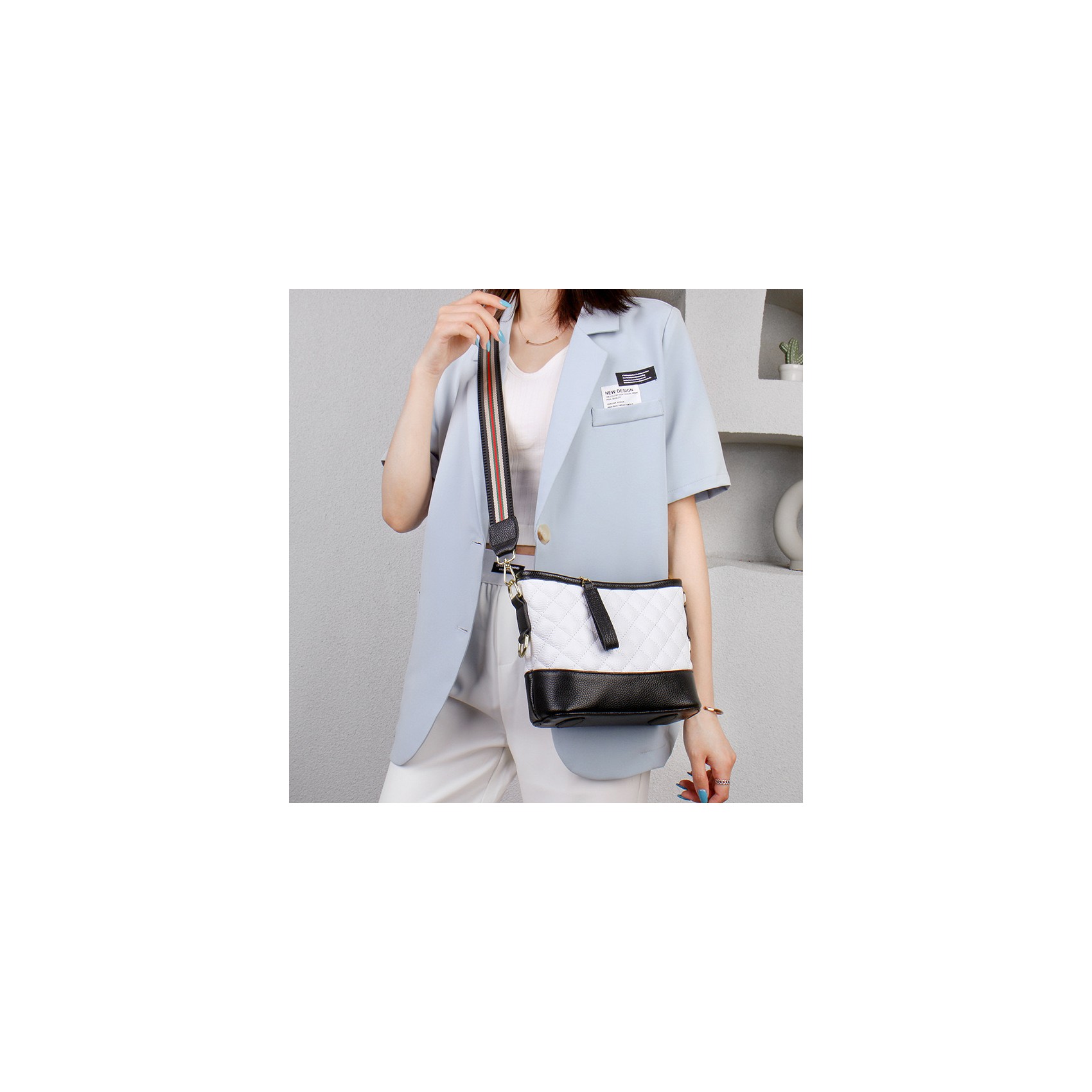 Женская кожаная сумка Janice черно-белая