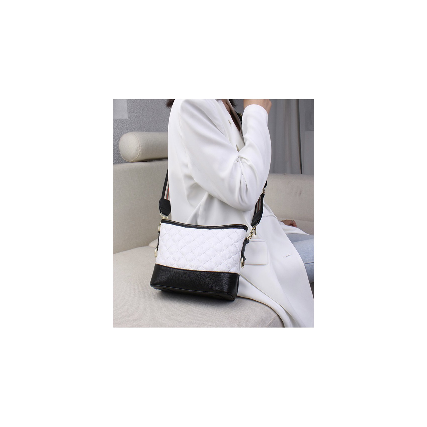 Жіноча шкіряна сумка Janice чорно-біла