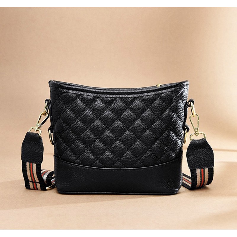 Жіноча шкіряна сумка Janice чорна - 13 фото