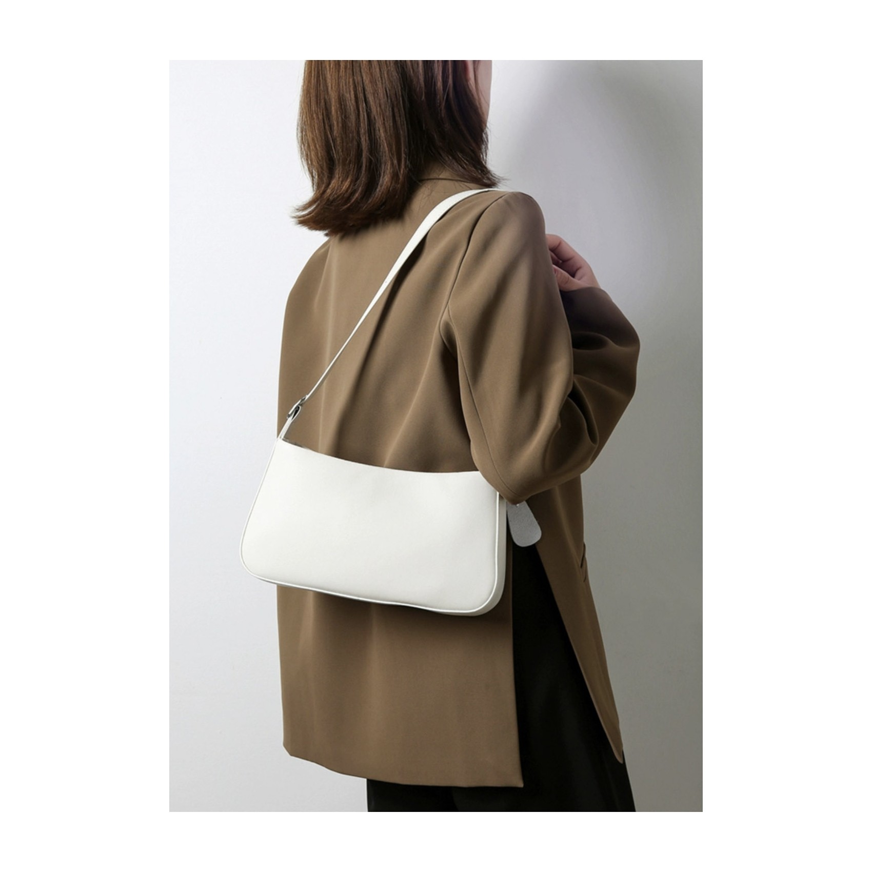 Жіноча шкіряна сумка Julia біла