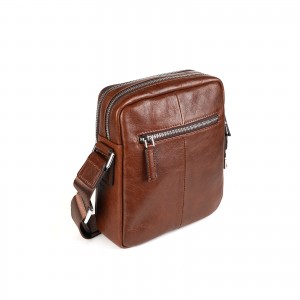 Чоловіча шкіряна сумка Derek через плече коричнева
