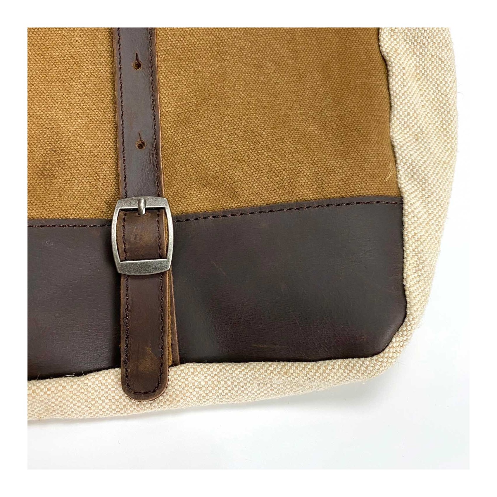 Жіноча сумка-тоут Acadia коричнева