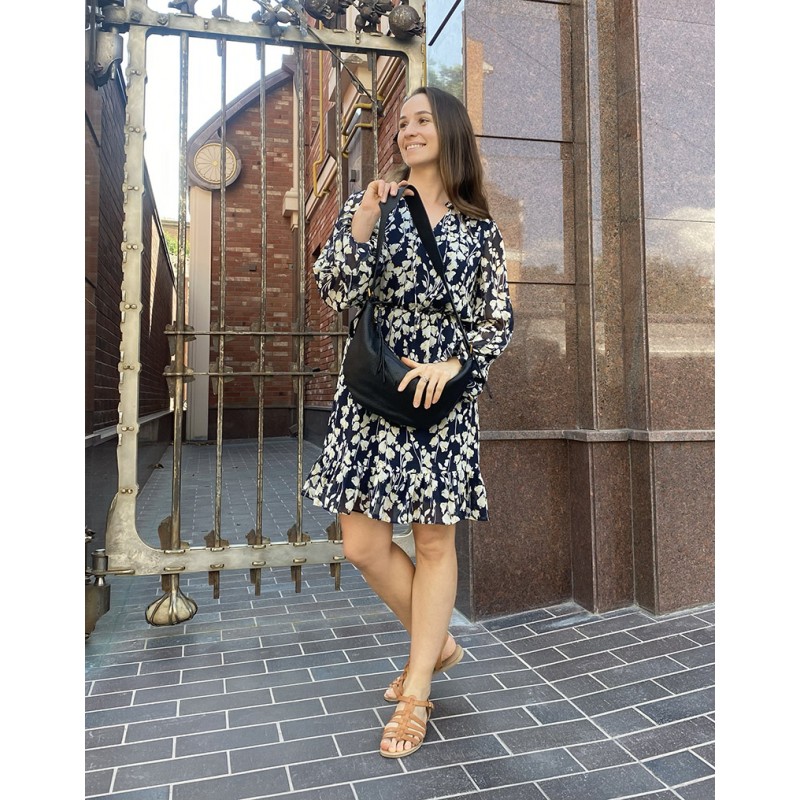 Жіноча шкіряна сумка хобо Jennifer чорна - 3 фото