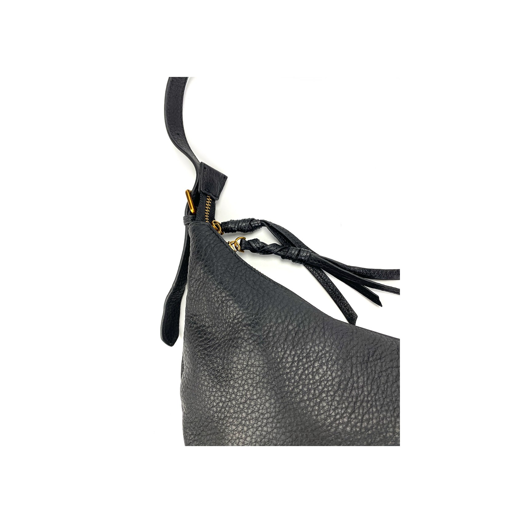 Жіноча шкіряна сумка хобо Jennifer чорна